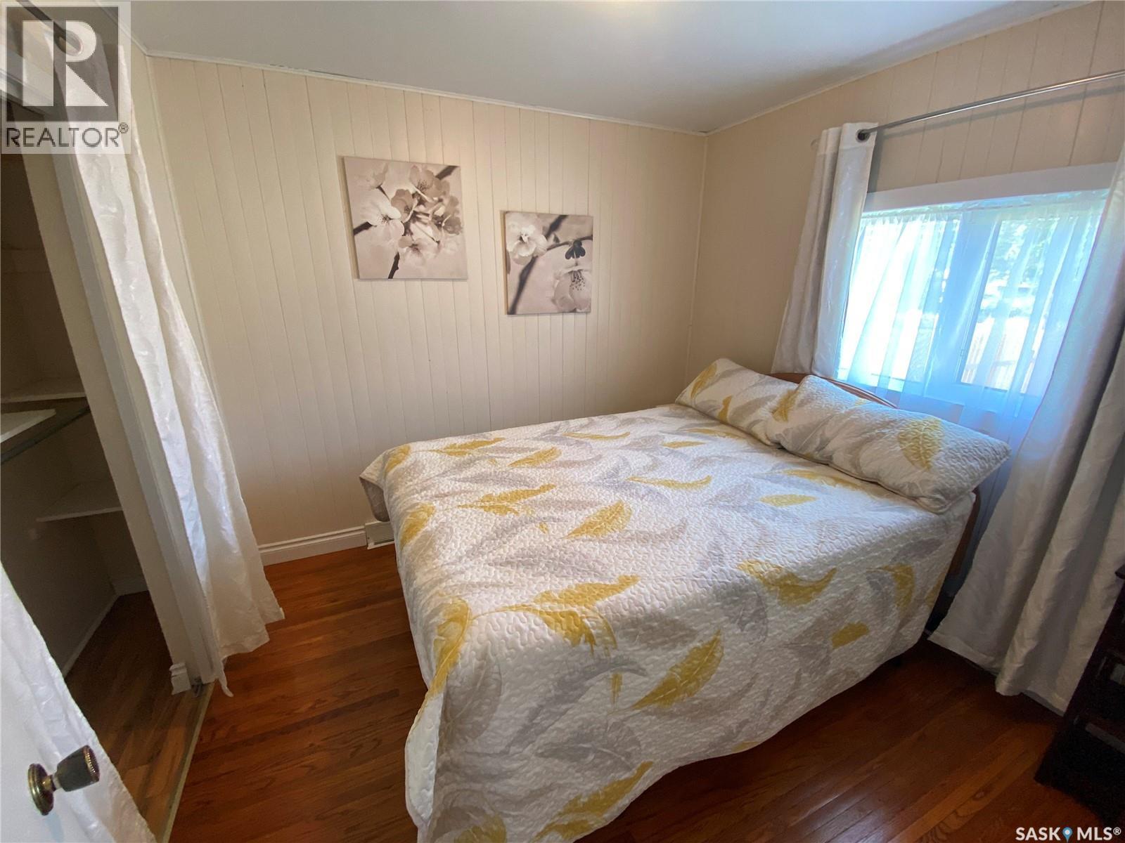 157 Broadway STREET W - 8