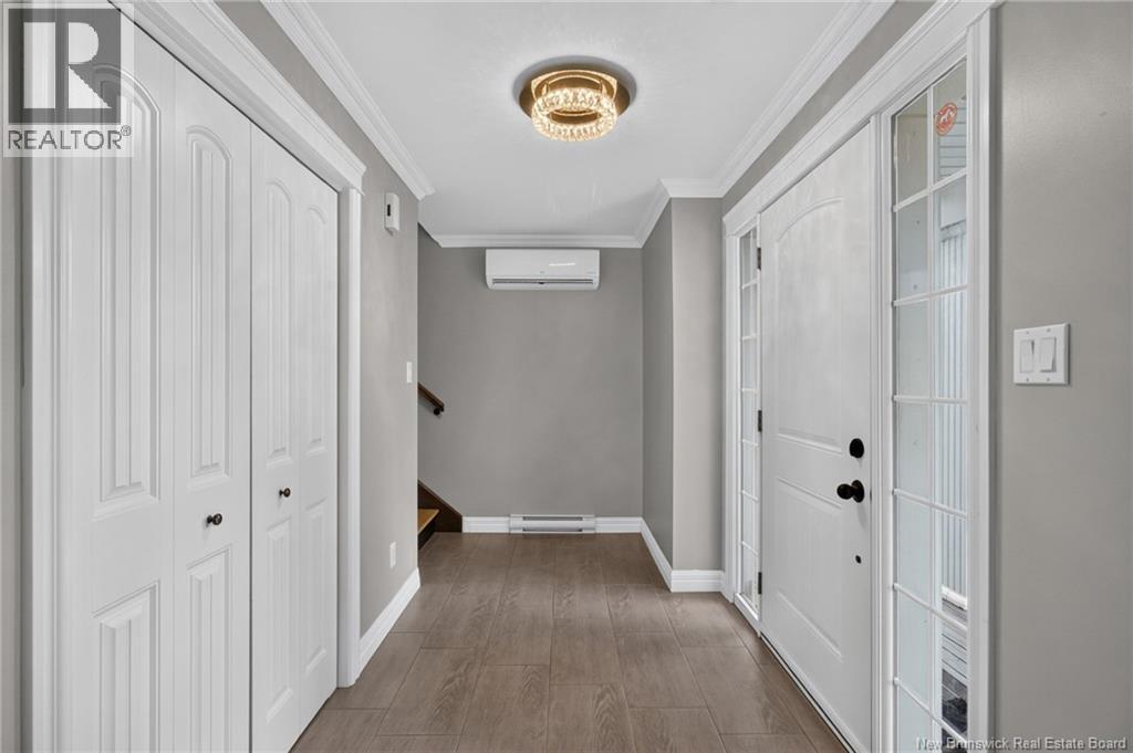 302 Lady Russell - Image 15