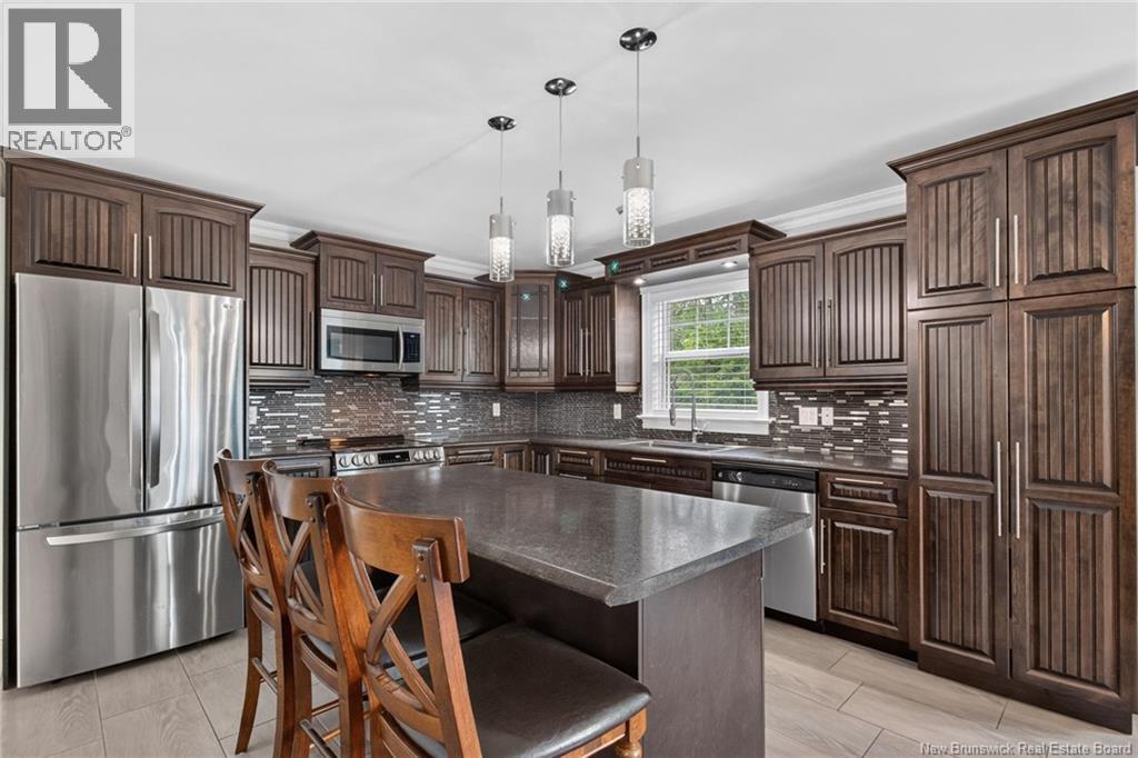 302 Lady Russell - 2