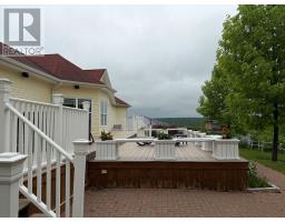 8 Lakeview Place thumbnail 11