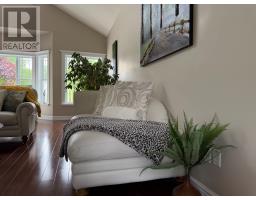 8 Lakeview Place thumbnail 23