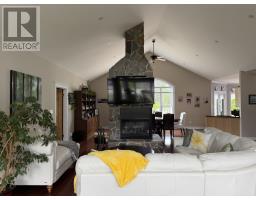 8 Lakeview Place thumbnail 21