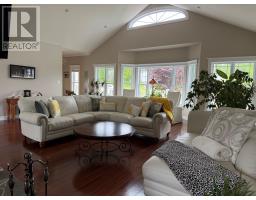 8 Lakeview Place thumbnail 22