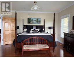 8 Lakeview Place thumbnail 31