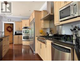 8 Lakeview Place thumbnail 29