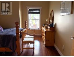8 Lakeview Place thumbnail 38