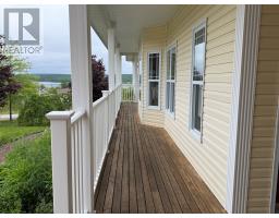 8 Lakeview Place thumbnail 4
