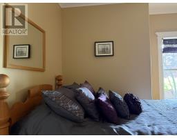 8 Lakeview Place thumbnail 39
