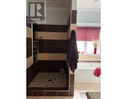 8 Lakeview Place thumbnail 43