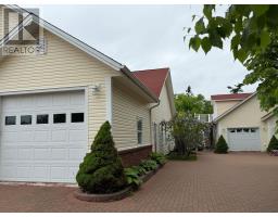 8 Lakeview Place thumbnail 6