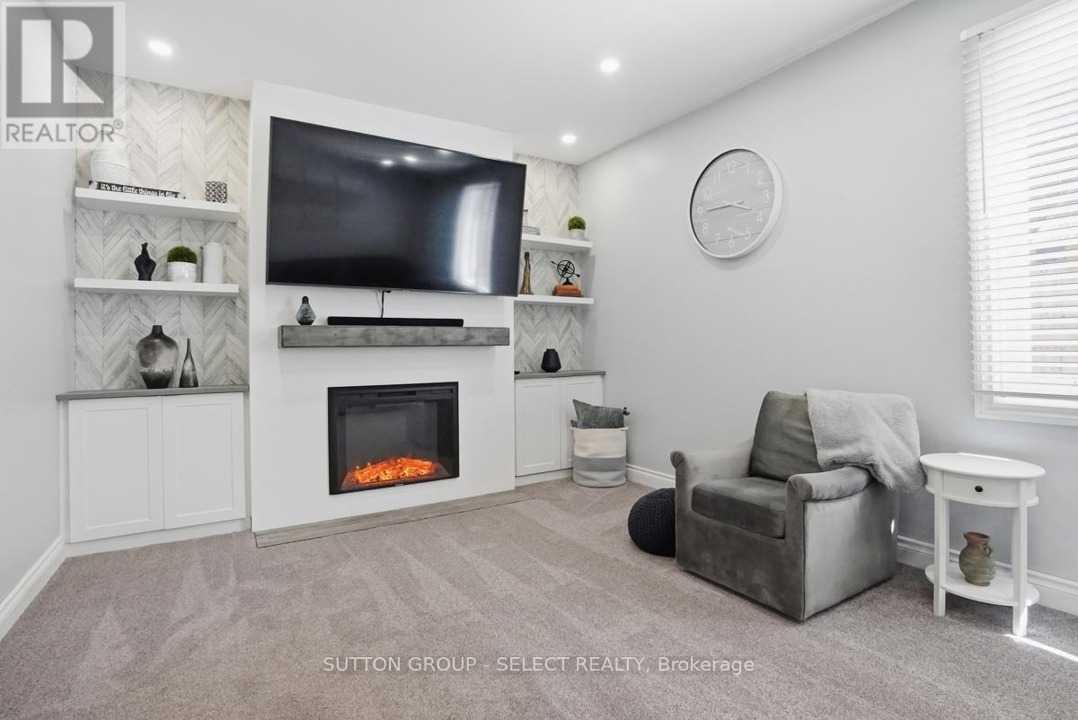 60 EDGEVALLEY ROAD - Image 21