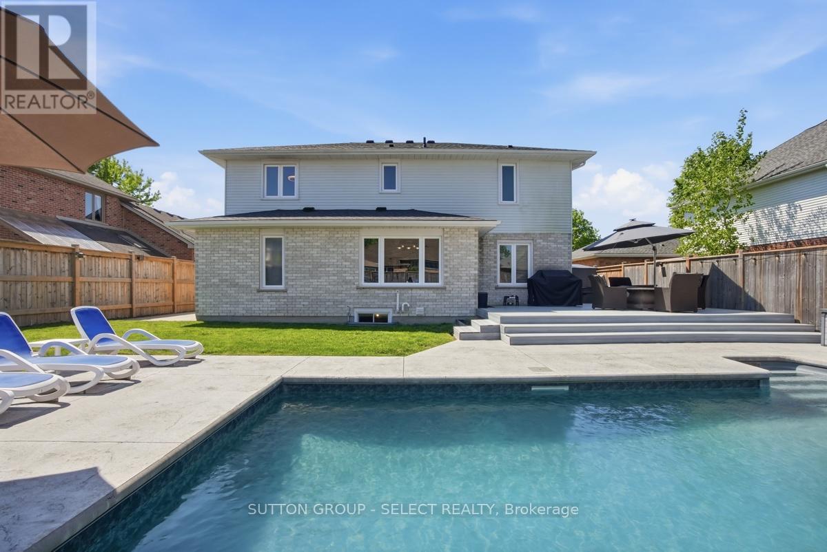60 EDGEVALLEY ROAD - 50