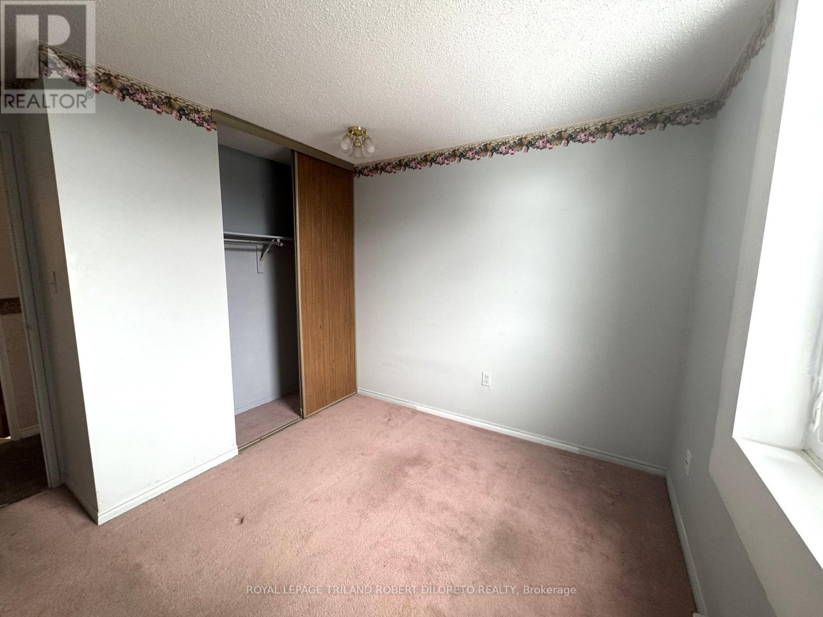 2 bedroom Single Family interior view, 205- 45 Pond Mills Road, London South (South J), Ontario
