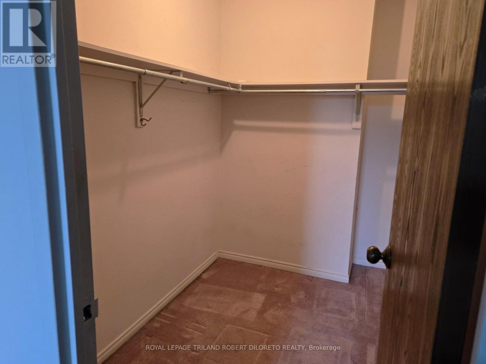 2 bedroom Single Family interior view, 205- 45 Pond Mills Road, London South (South J), Ontario
