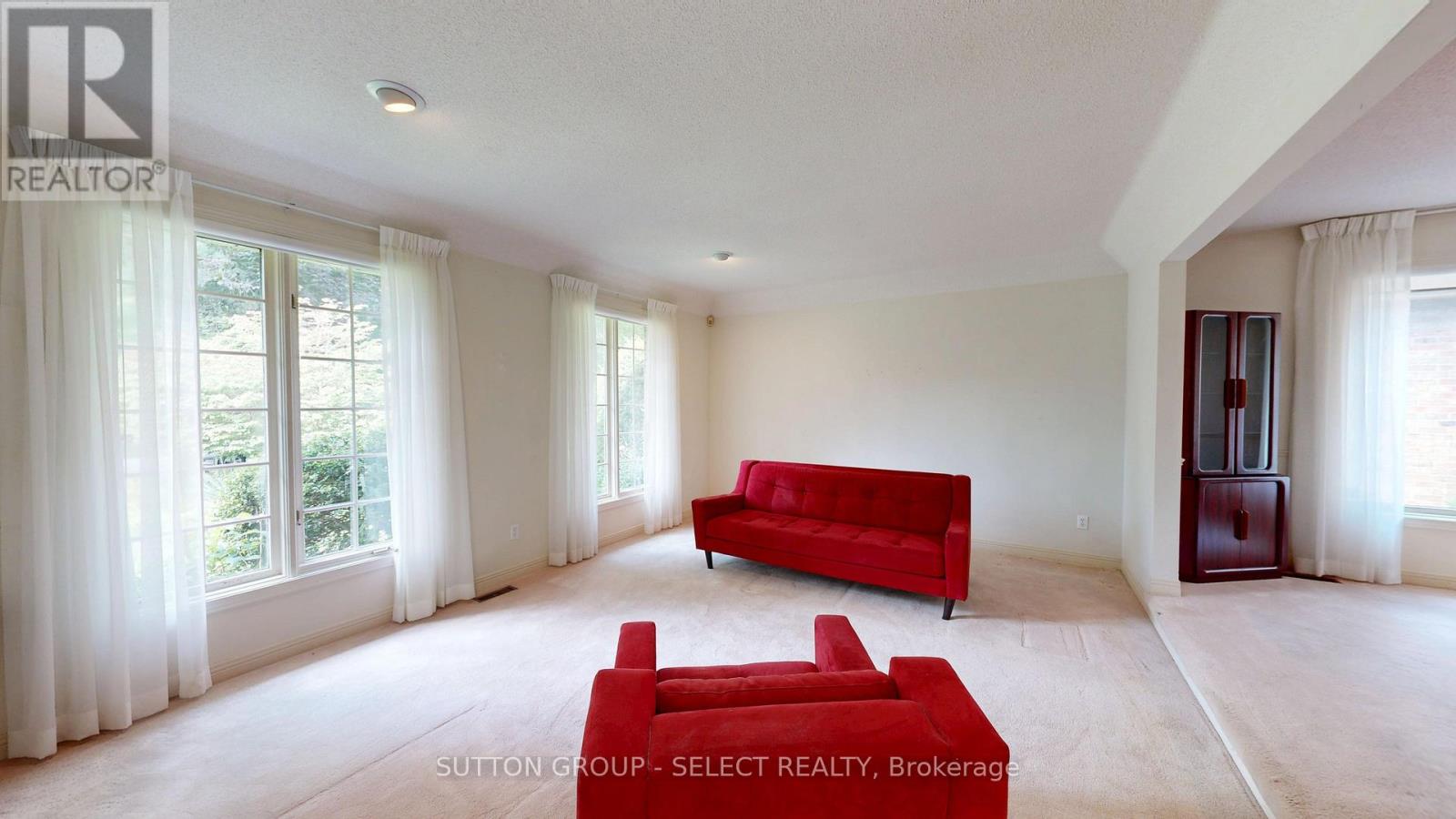 34 PINE RIDGE DRIVE - 11