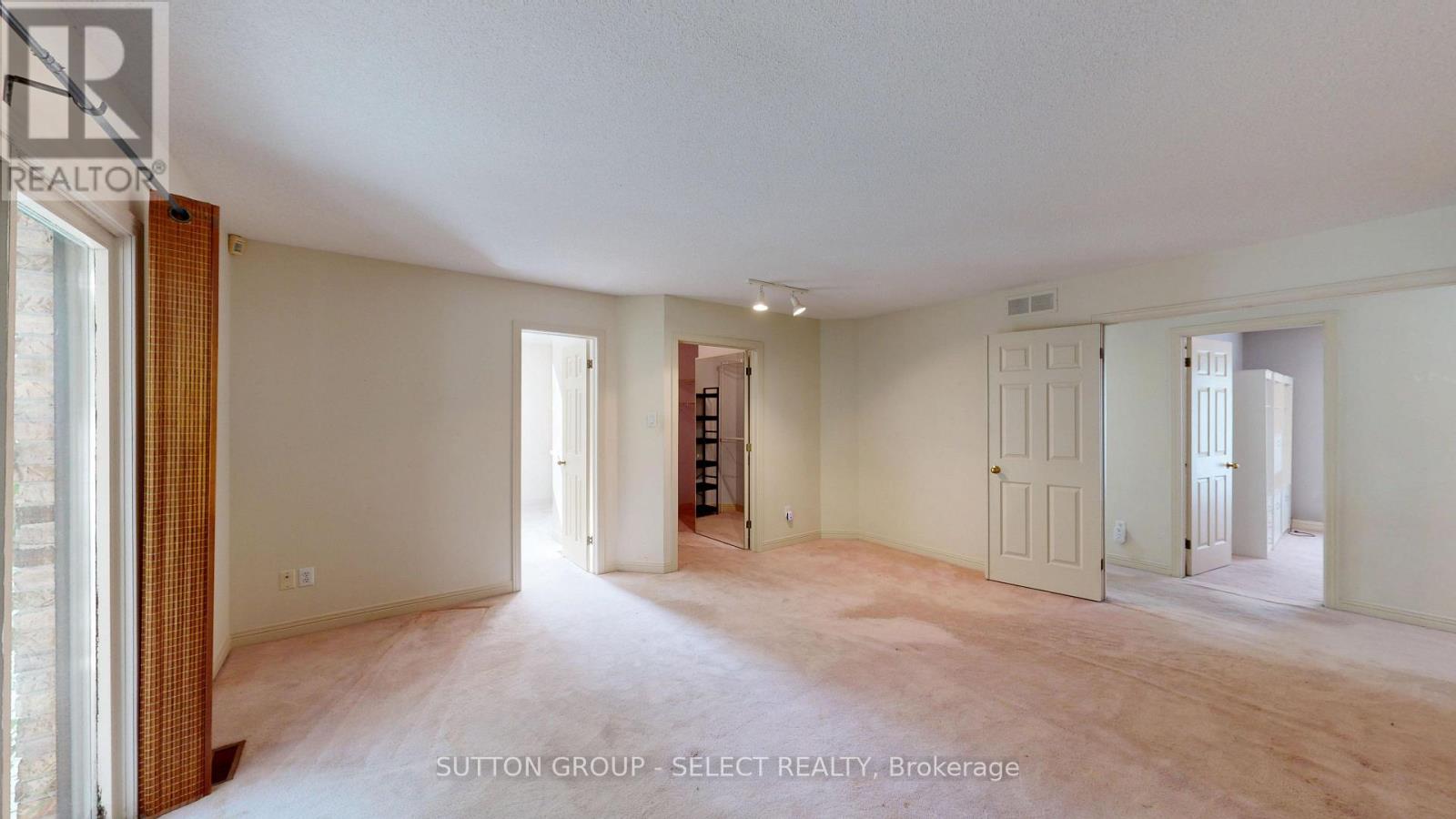 34 PINE RIDGE DRIVE - Image 24
