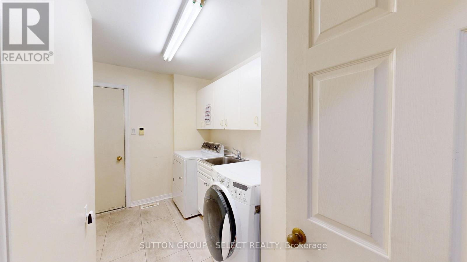 34 PINE RIDGE DRIVE - 27