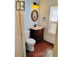 35 Fourth Avenue, Pointe Du Chene, NB E4P4H4 Photo 6