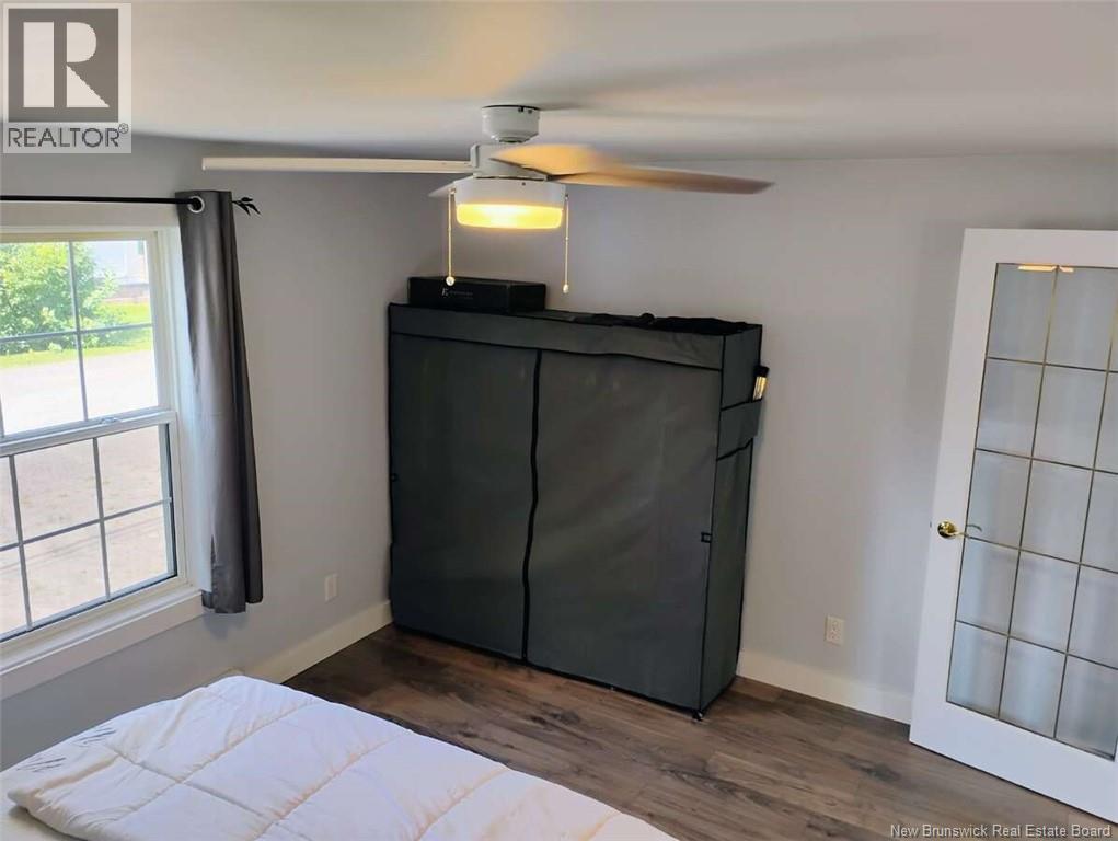 35 Fourth Avenue - Image 7