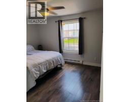 35 Fourth Avenue, Pointe Du Chene, NB E4P4H4 Photo 8