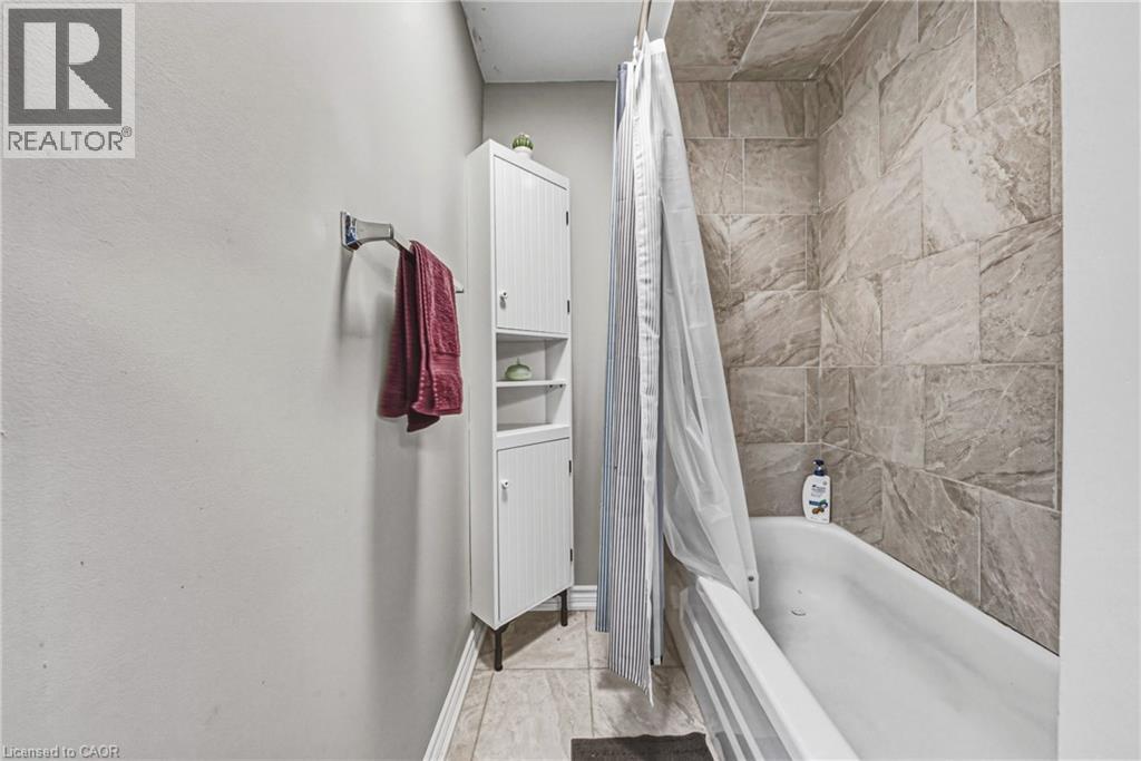 47 FRASER Avenue - Image 12