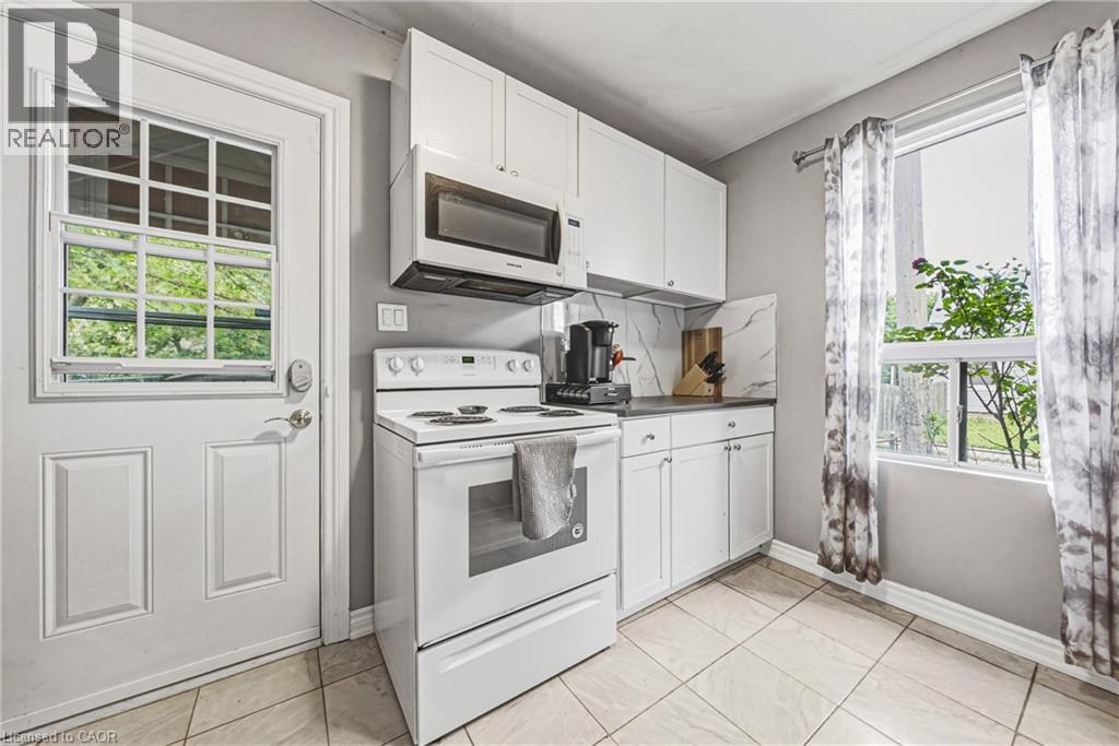 47 FRASER Avenue - Image 7