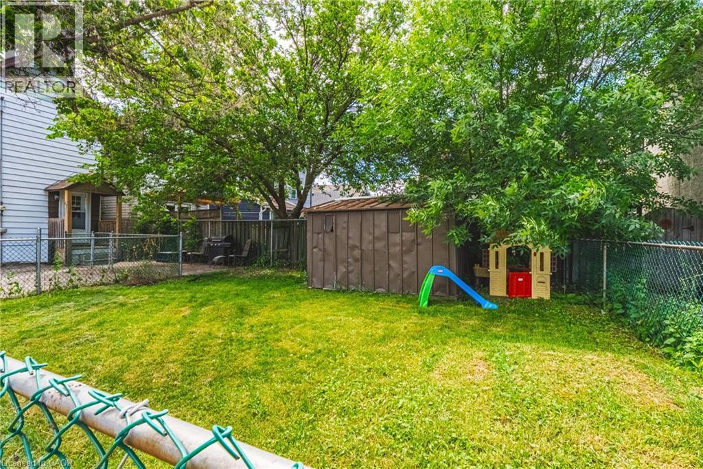 47 FRASER Avenue - 25