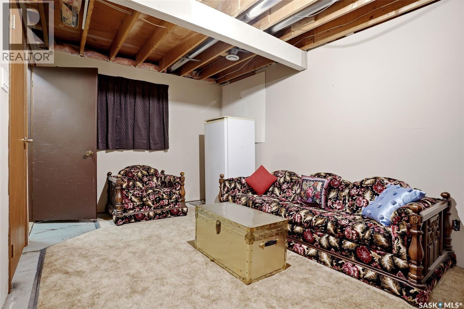 7122 Lawrence DRIVE - 20