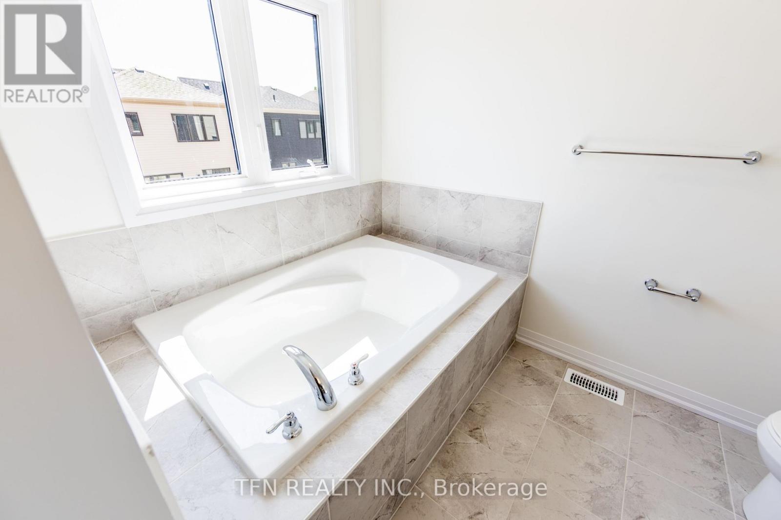 67 PICARD STREET - 43