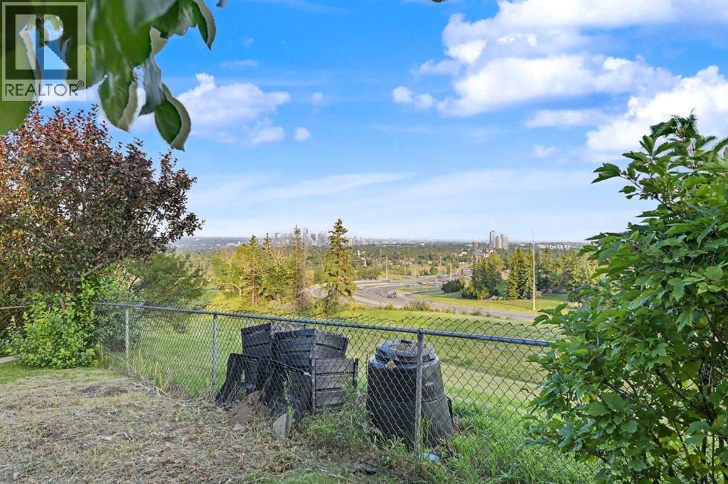 71 Coach Gate Way SW - 25