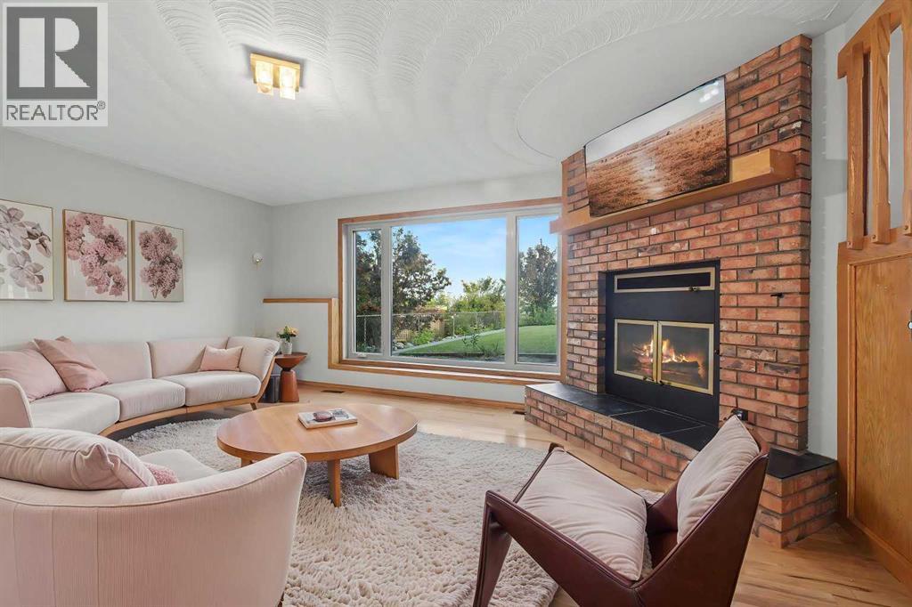 71 Coach Gate Way SW - 9