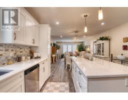 252 Lake Breeze Drive, Ashfield Colborne Wawanosh, ON N7A0B9 Photo 9
