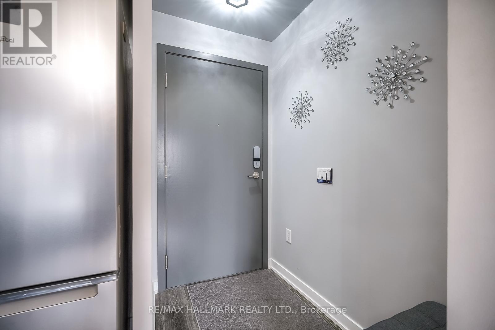 #421 9 TECUMSETH STREET - 4