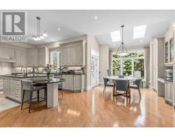 164 Owen Boulevard, Toronto, ON M2P1G7 Photo 12