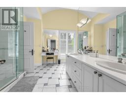 164 Owen Boulevard, Toronto, ON M2P1G7 Photo 32