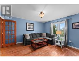 Bedroom 2 - 72 Patterson Road, Kawartha Lakes, ON K0M1N0 Photo 8