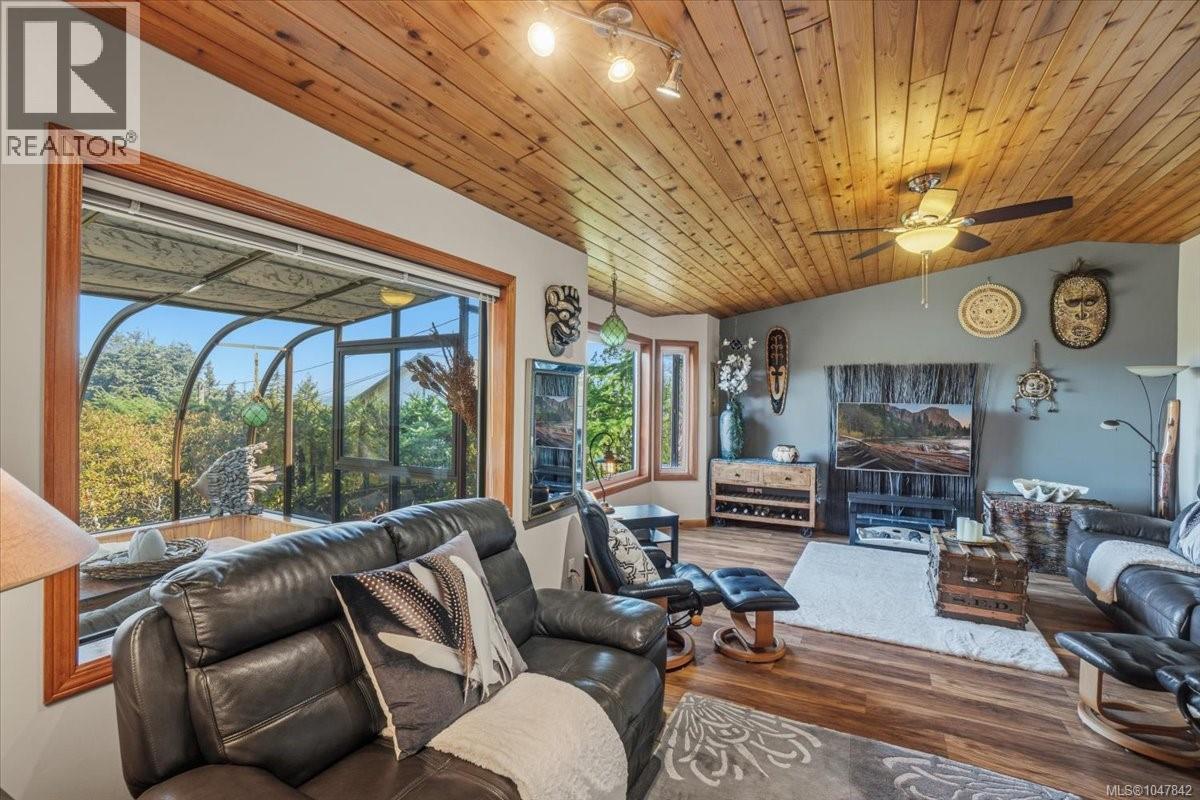 3141 Swallow Cres - Image 18