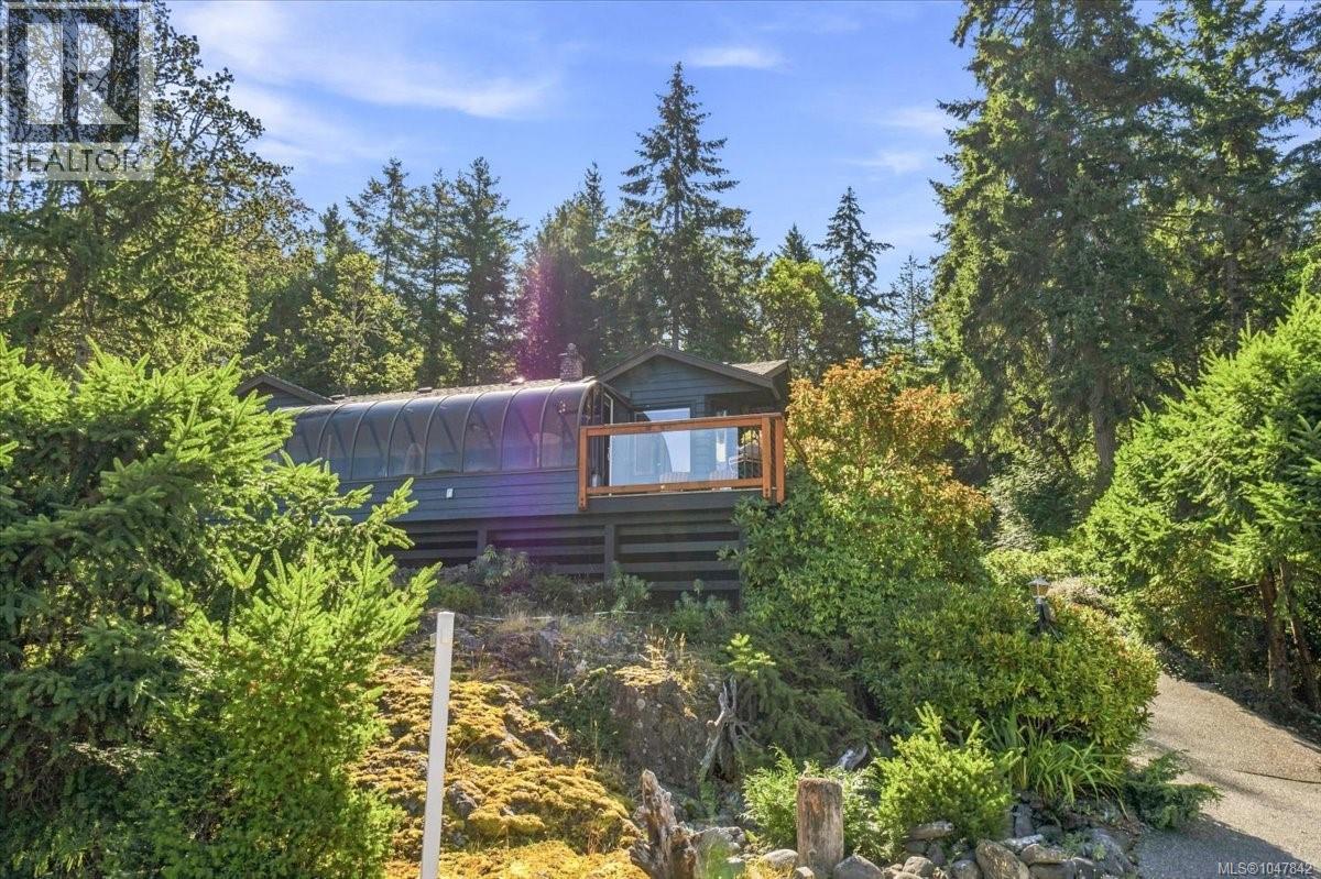 3141 Swallow Cres - 60