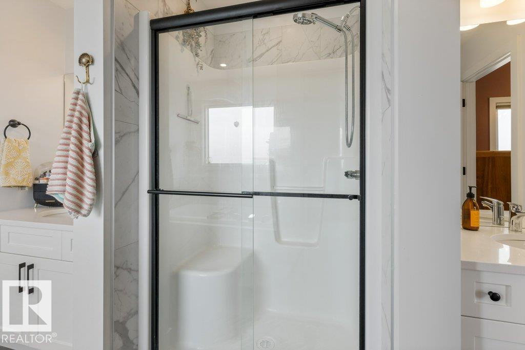 34 RASPBERRY RD - Image 31
