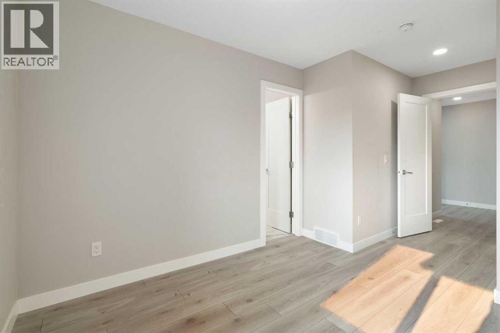 125 Corner Meadows Gate NE - 25