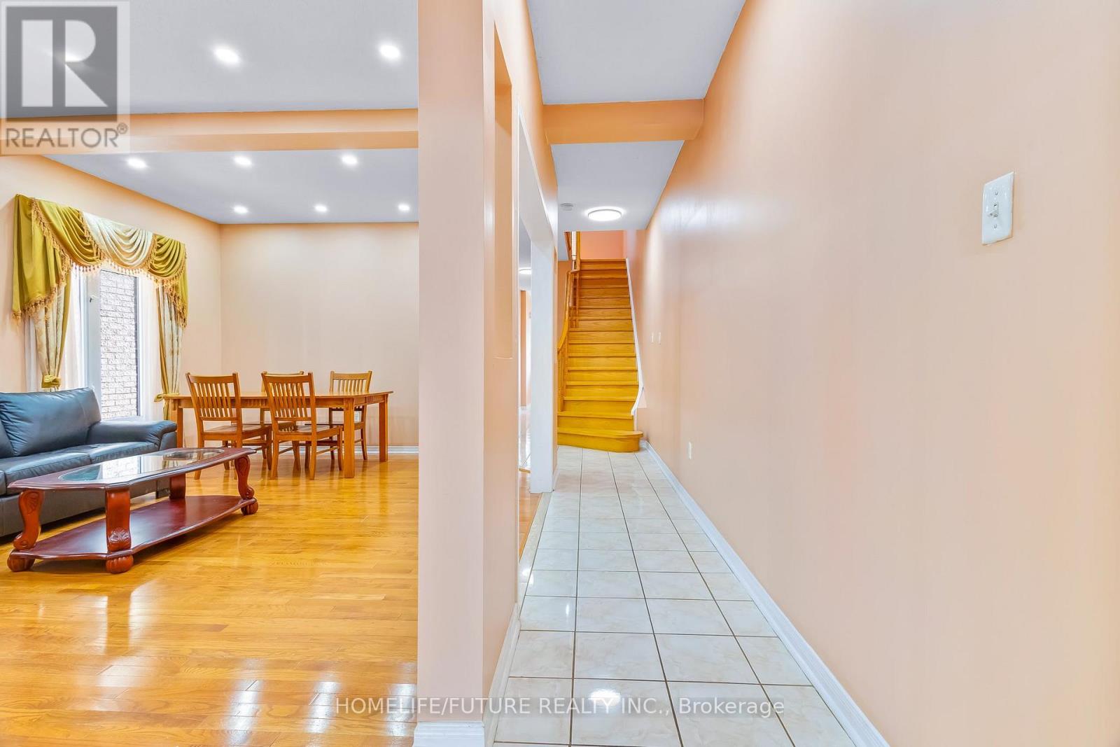 84 JACK MONKMAN CRESCENT - 11