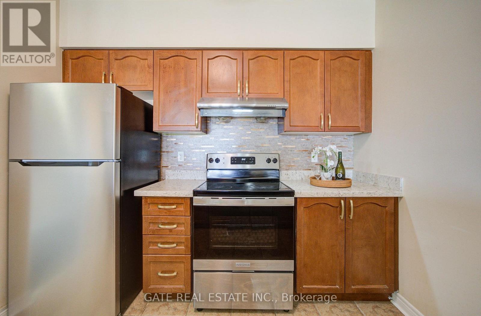 #307 7340 MARKHAM ROAD - 14