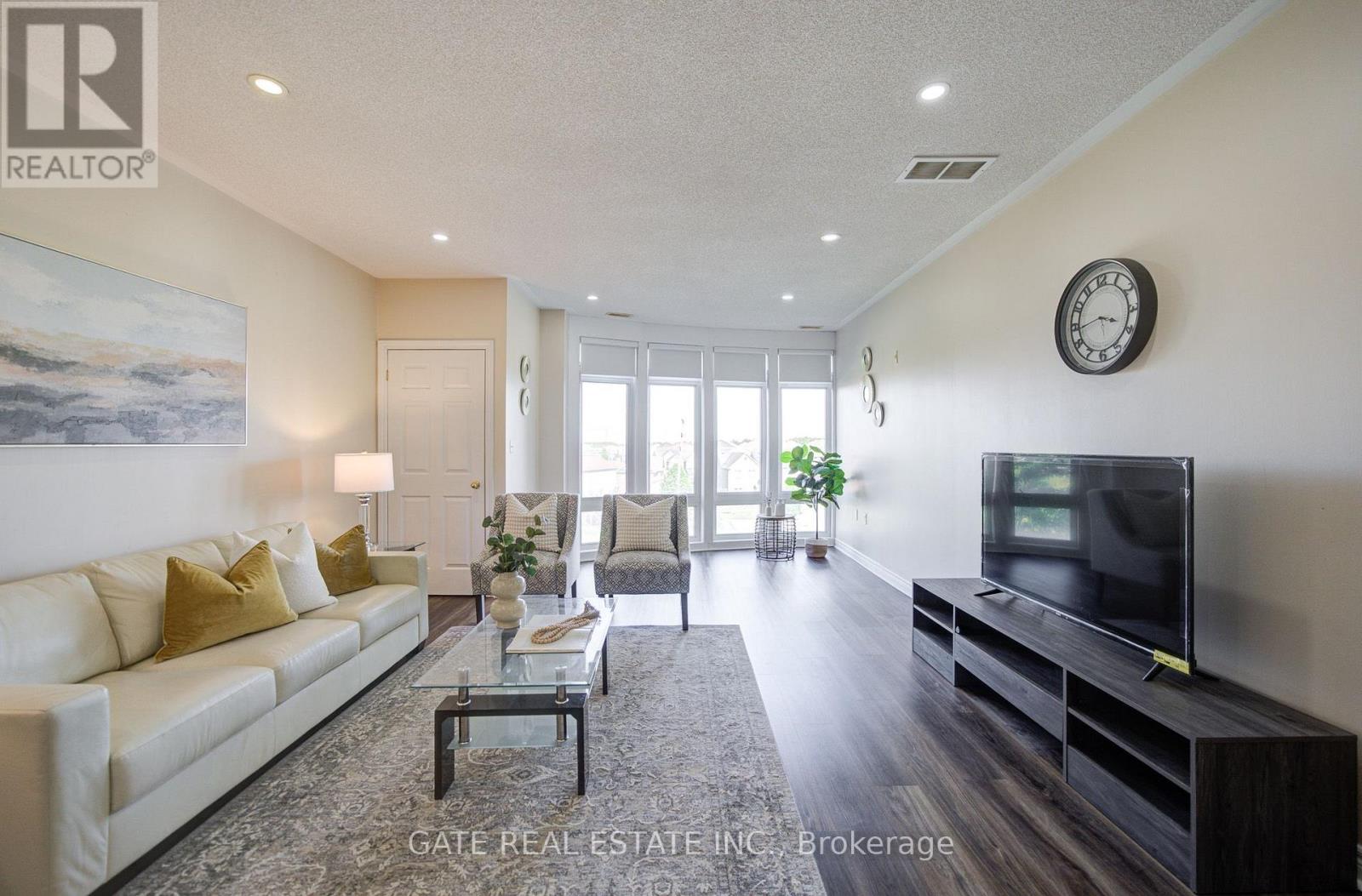 #307 7340 MARKHAM ROAD - Image 24