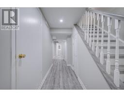 1140 Avondale Drive, Oakville, ON L6H5L3 Photo 24