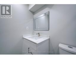 1140 Avondale Drive, Oakville, ON L6H5L3 Photo 32
