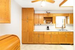 207 70 Dunkirk Drive, Winnipeg, MB R2M5R4 Photo 11
