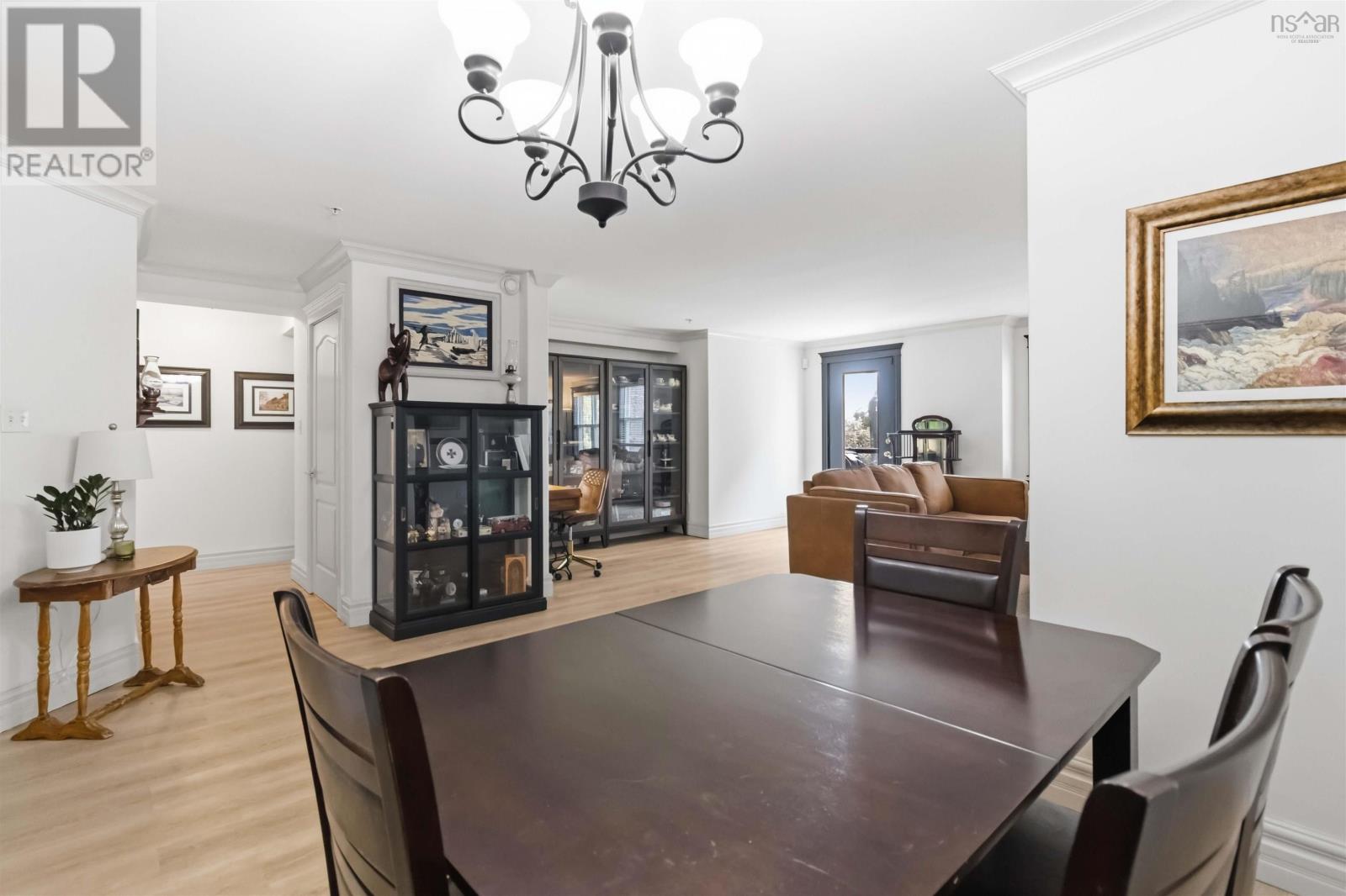 #403 115 Ochterloney Street - 12