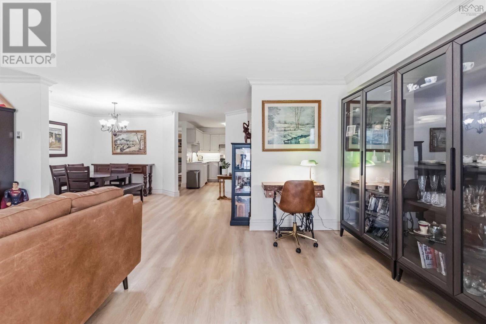 #403 115 Ochterloney Street - Image 21