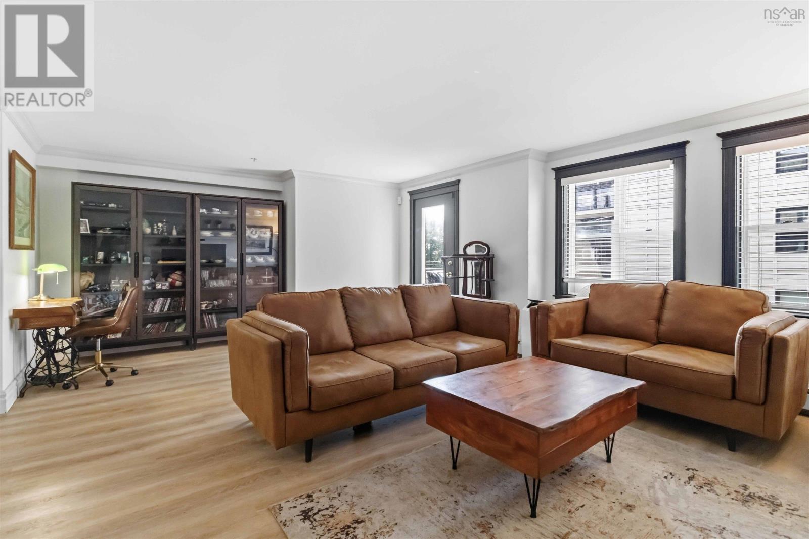 #403 115 Ochterloney Street - Image 15