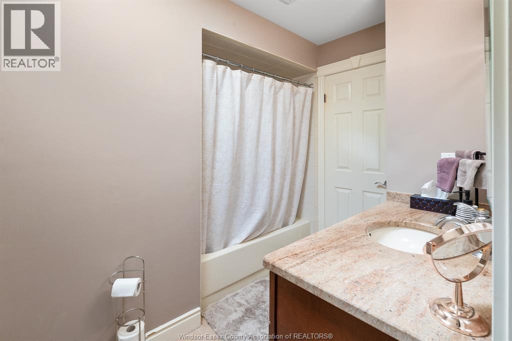 12465 LANOUE - 15